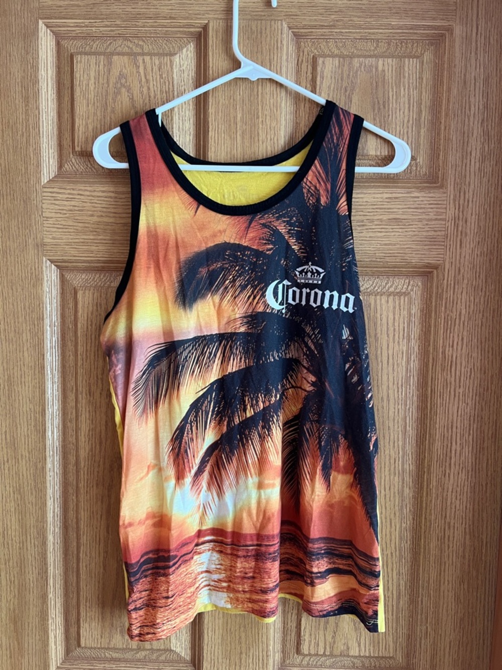 Corona Tropical Sunset Palm Tank - Orange, Yellow & Black